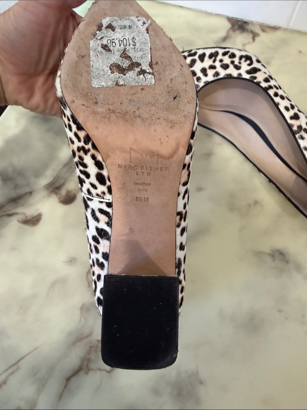 Marc Fisher Leopard Fur Print - Picture 6 of 6